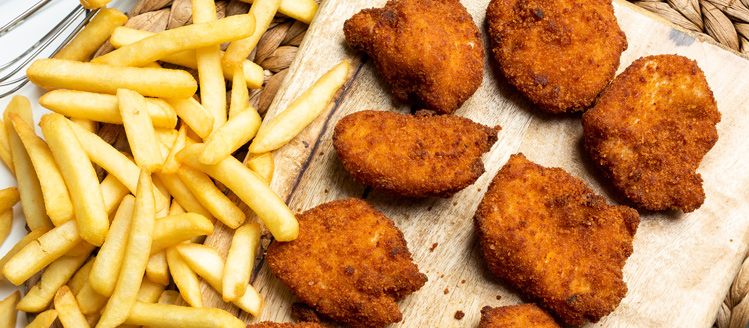 Chicken bites with french fries